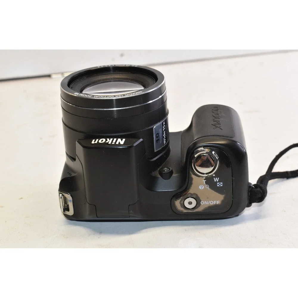 Nikon Coolpix L100 Digital Camera Black 15x Optical Zoom VR For Parts/ AS IS